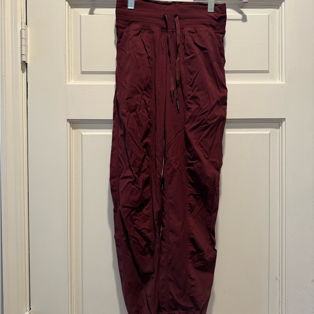 Dance Studio Mid-Rise Jogger